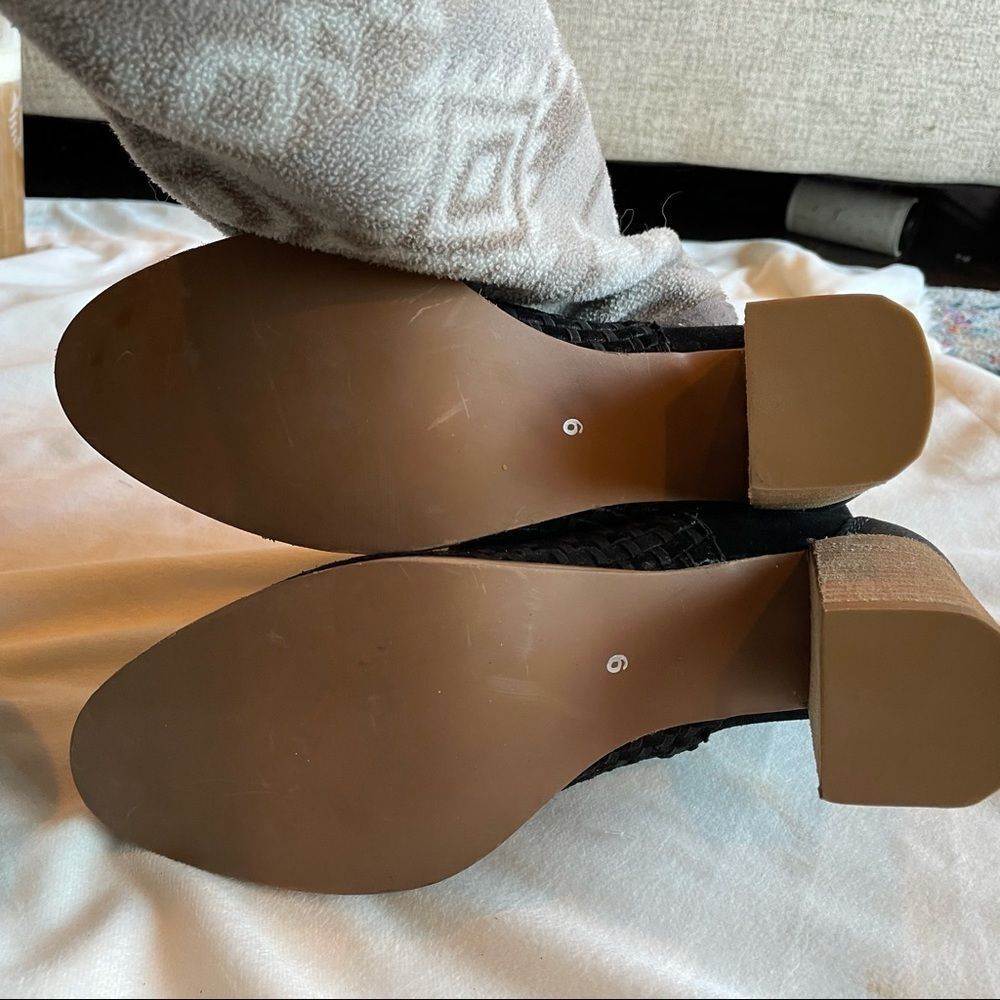 Journee Signature Womens Kevona Genuine‎ Leather Bootie nwt 9 - Picture 6 of 8